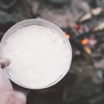 Bannock v ešusu na ohni